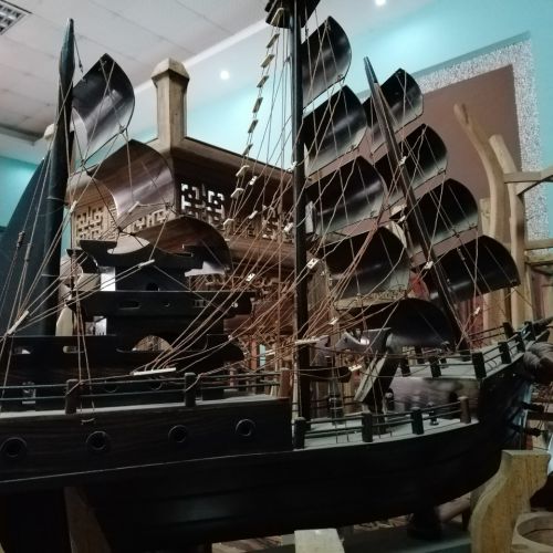 Mô hình thuyền Lâm Sâm LS154